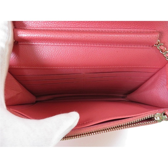 CHANEL Pink Quilted Crossbody Bag - Picture 10 of 16